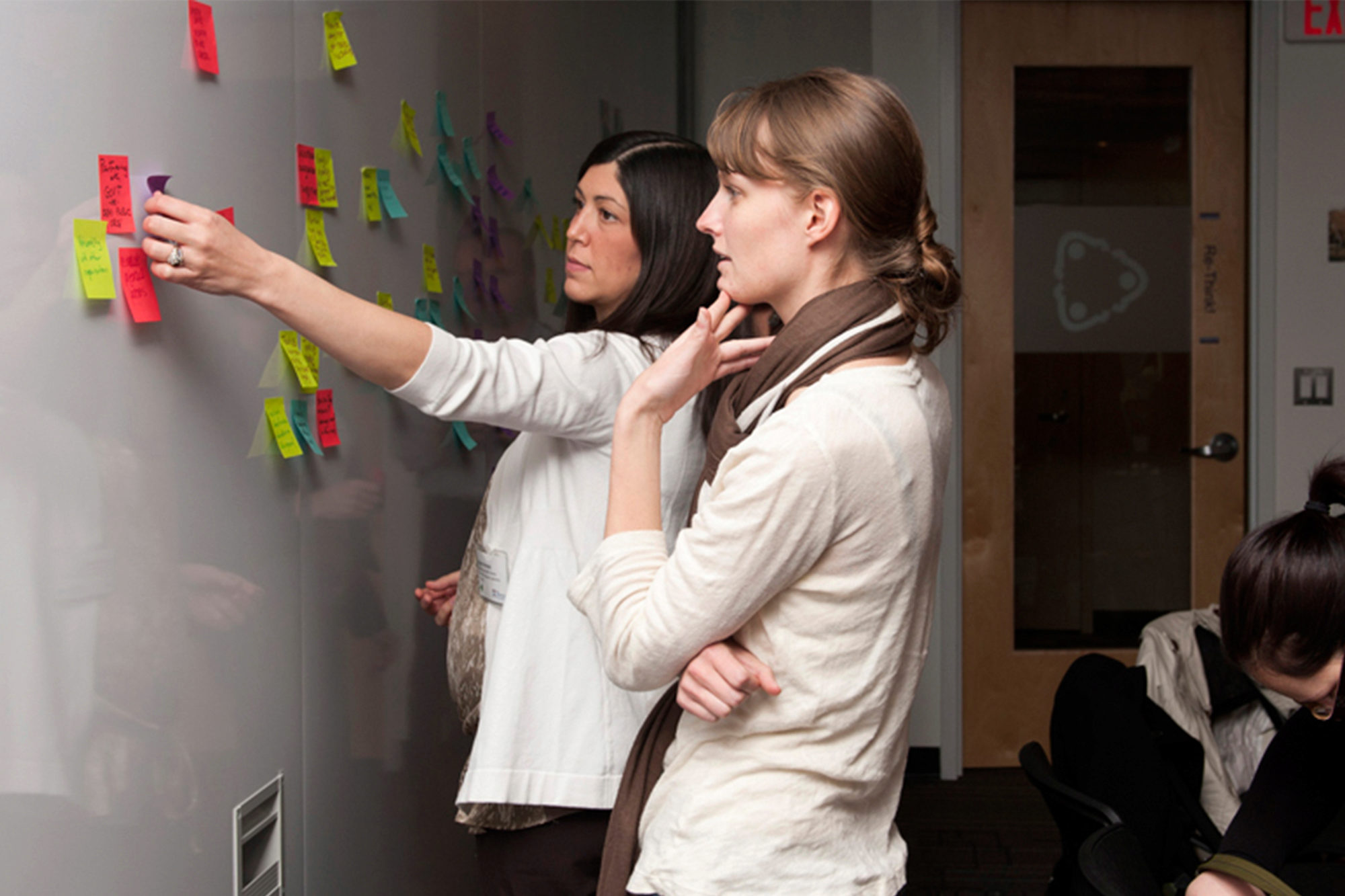 Picture of business women ideating
